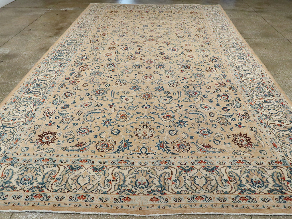 Vintage Persian Mashad Carpet, No.11804 - Staging