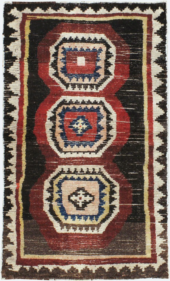 Antique Gabbeh Rug, No.11939 - Staging