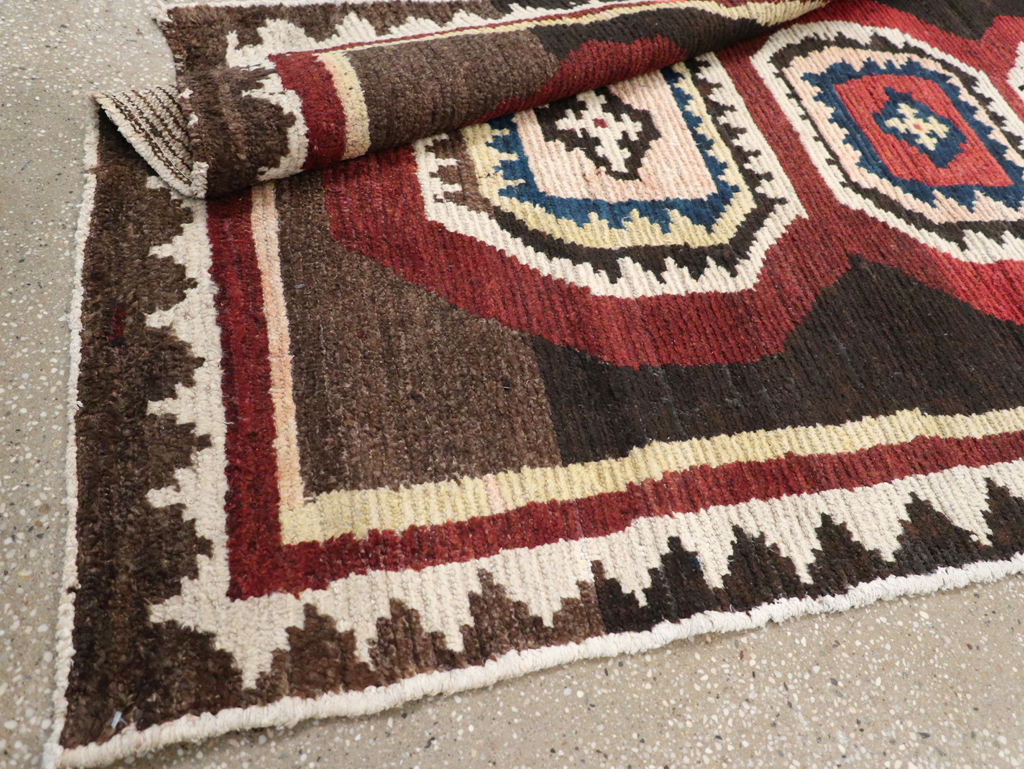 Antique Gabbeh Rug, No.11939 - Staging