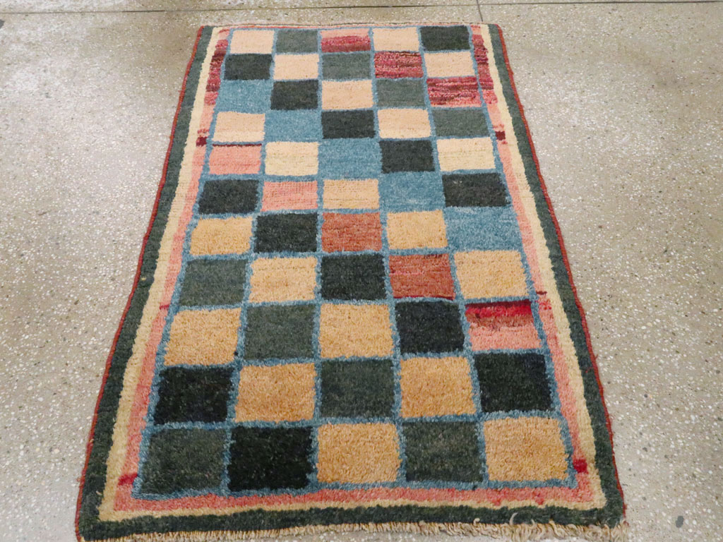 Antique Gabbeh Rug, No.11949 - Staging