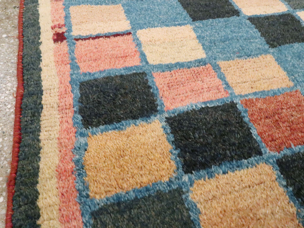 Antique Gabbeh Rug, No.11949 - Staging