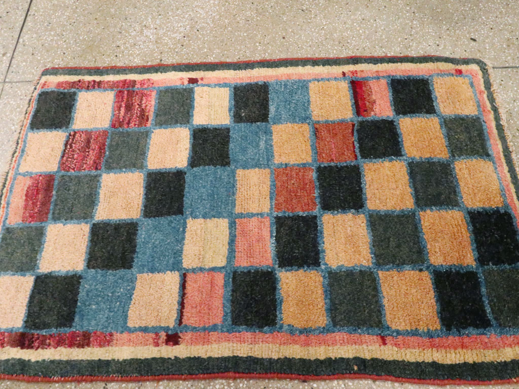Antique Gabbeh Rug, No.11949 - Staging