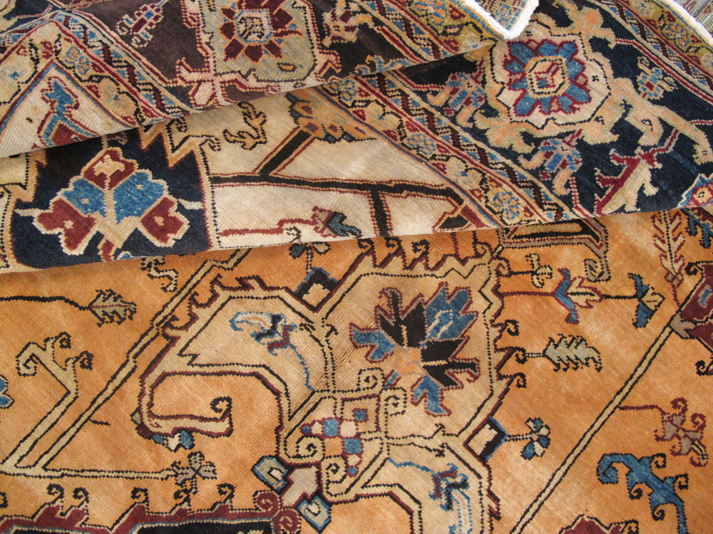 Vintage Heriz Carpet, No.11991 - Staging