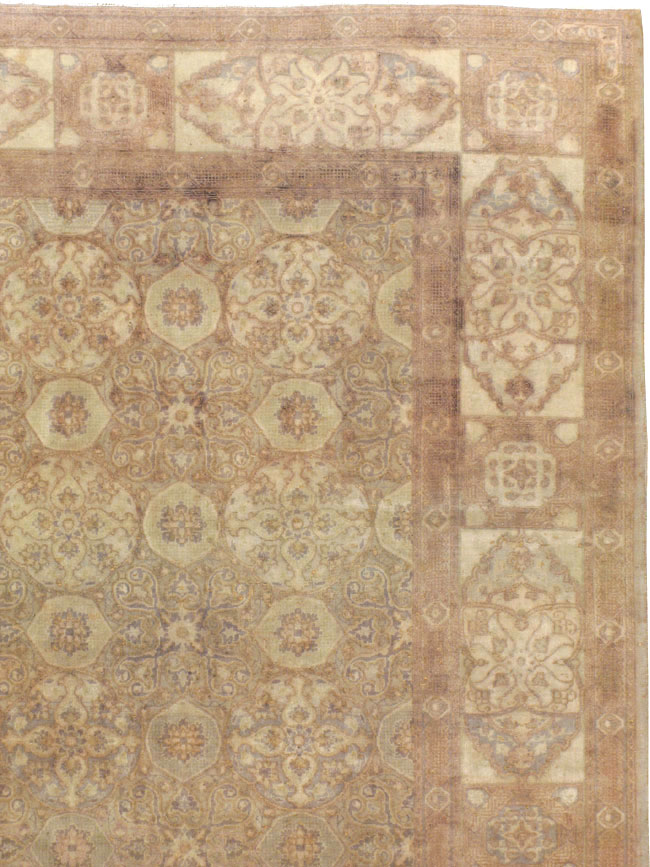 Vintage Tabriz Carpet, No.12077 - Staging