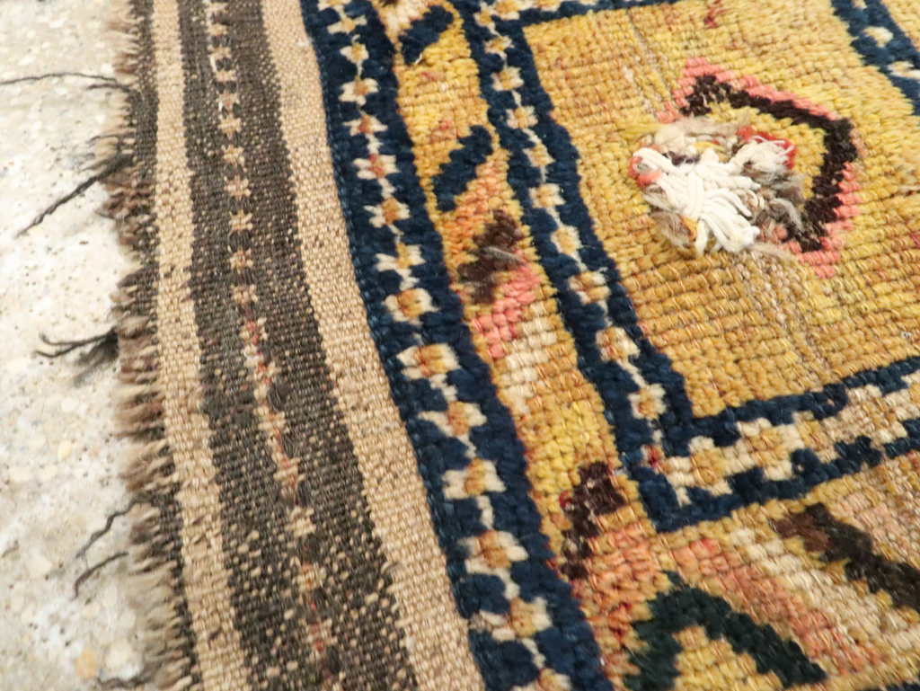 Antique Gabbeh Rug, No.12181 - Staging