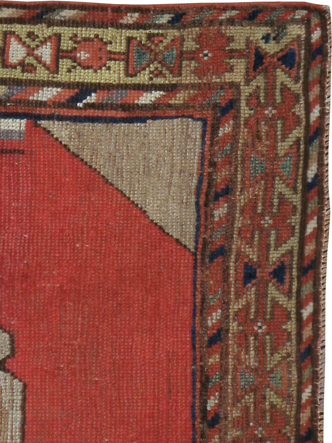 Antique Persian Gabbeh Rug, No.12190 - Staging