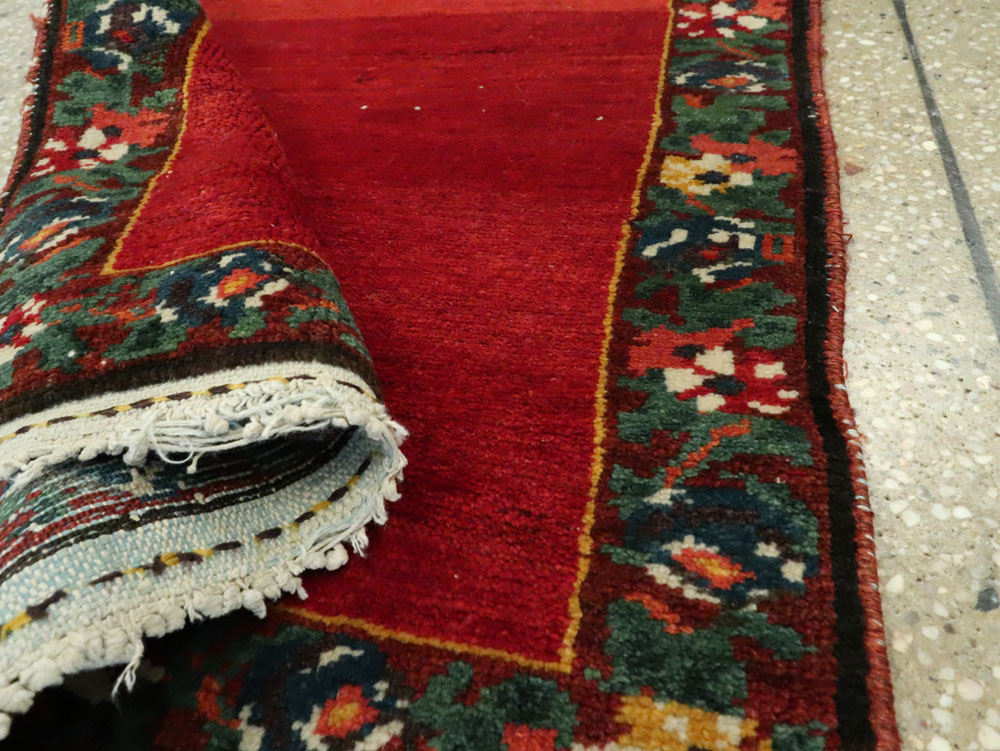 Vintage Persian Bakhitiari Rug, No.12201 - Staging