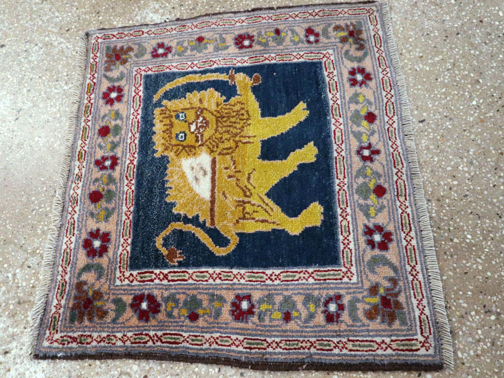 Vintage Persian Hamadan Pictorial Rug, No.12222 - Staging