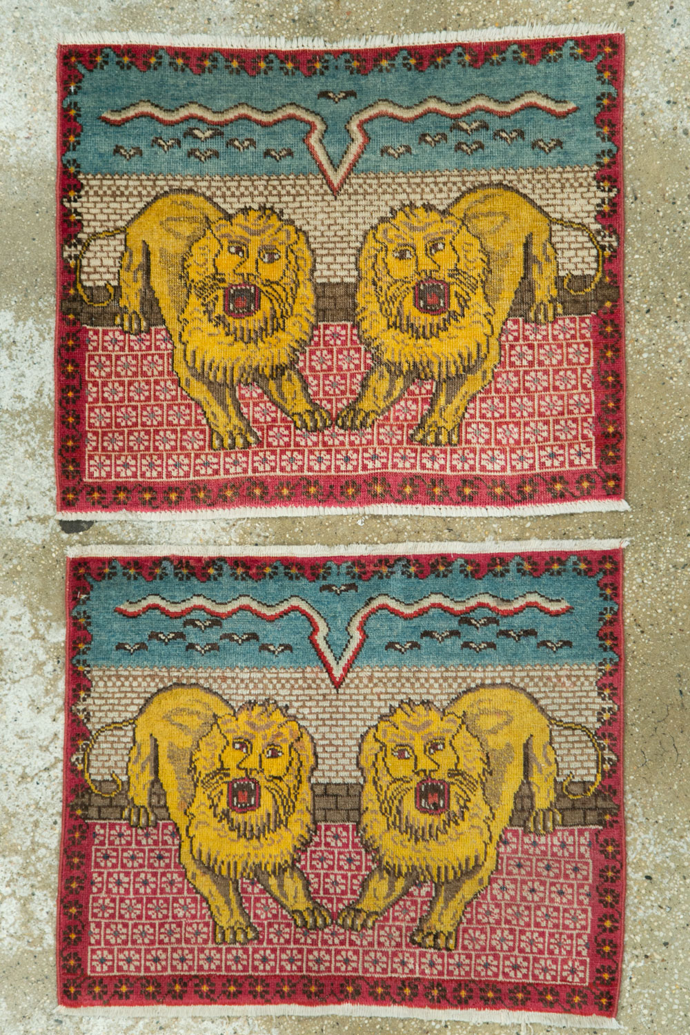 Vintage Persian Pictorial Tabriz Throw Rug (Pair: 2 of 2), No.12228 - Staging