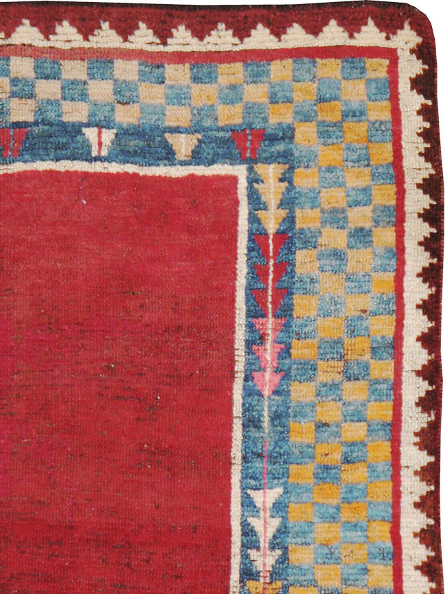 Antique Persian Gabbeh Rug, No.12238 - Staging