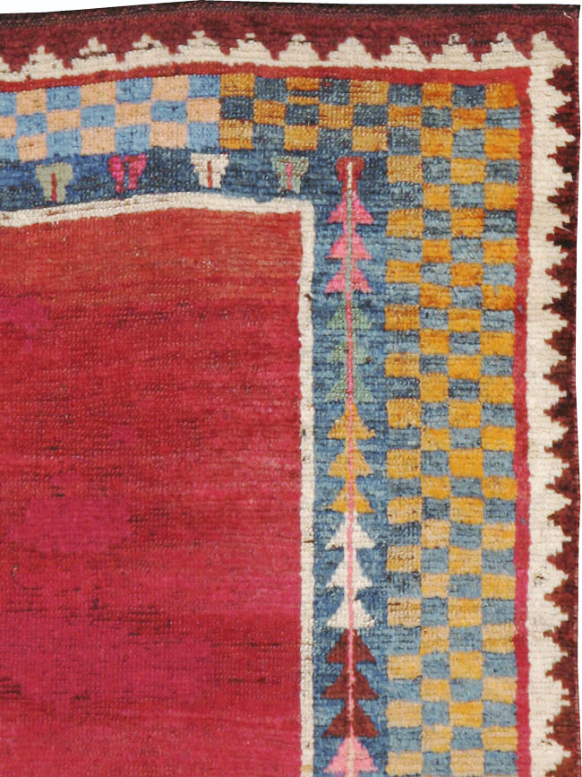 Antique Persian Gabbeh Rug, No.12238 - Staging