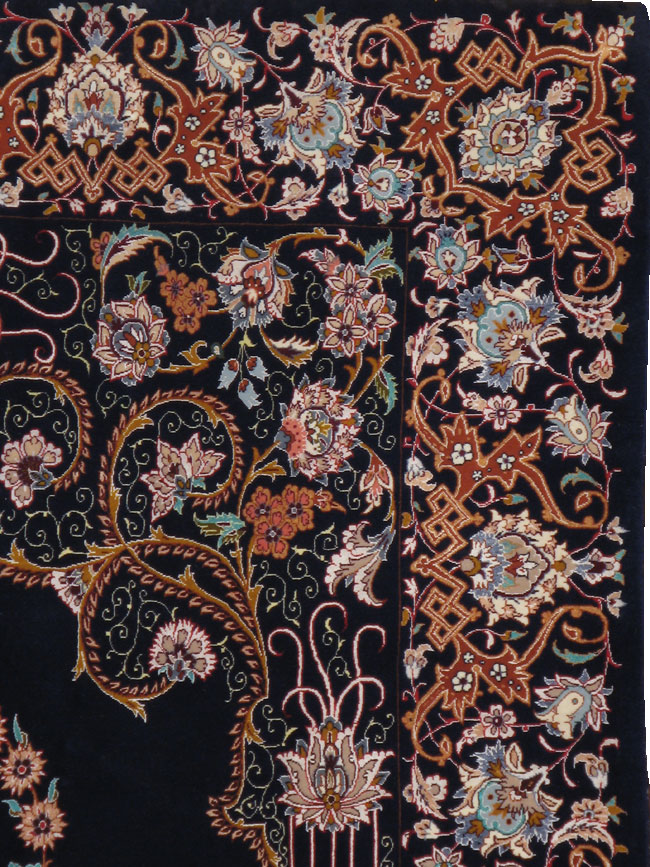 Vintage Persian Isfahan Rug, No.12262 - Staging