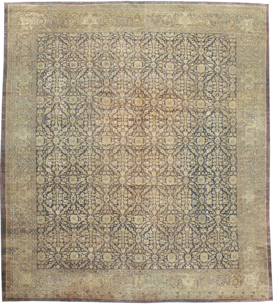 Antique Persian Mahal Rug, No.12264 - Staging
