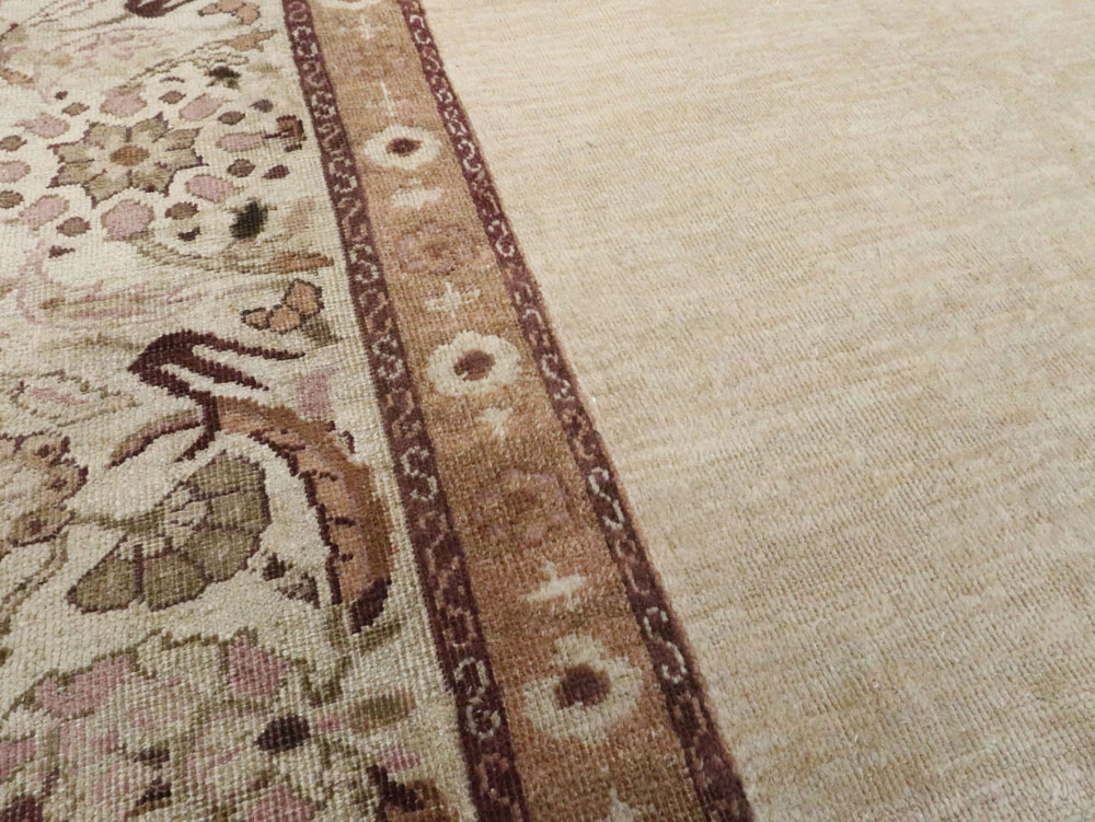 Antique Indian Agra Rug, No.12265 - Staging