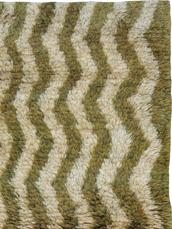 Vintage Turkish Tulu Rug, No.12292 - Staging