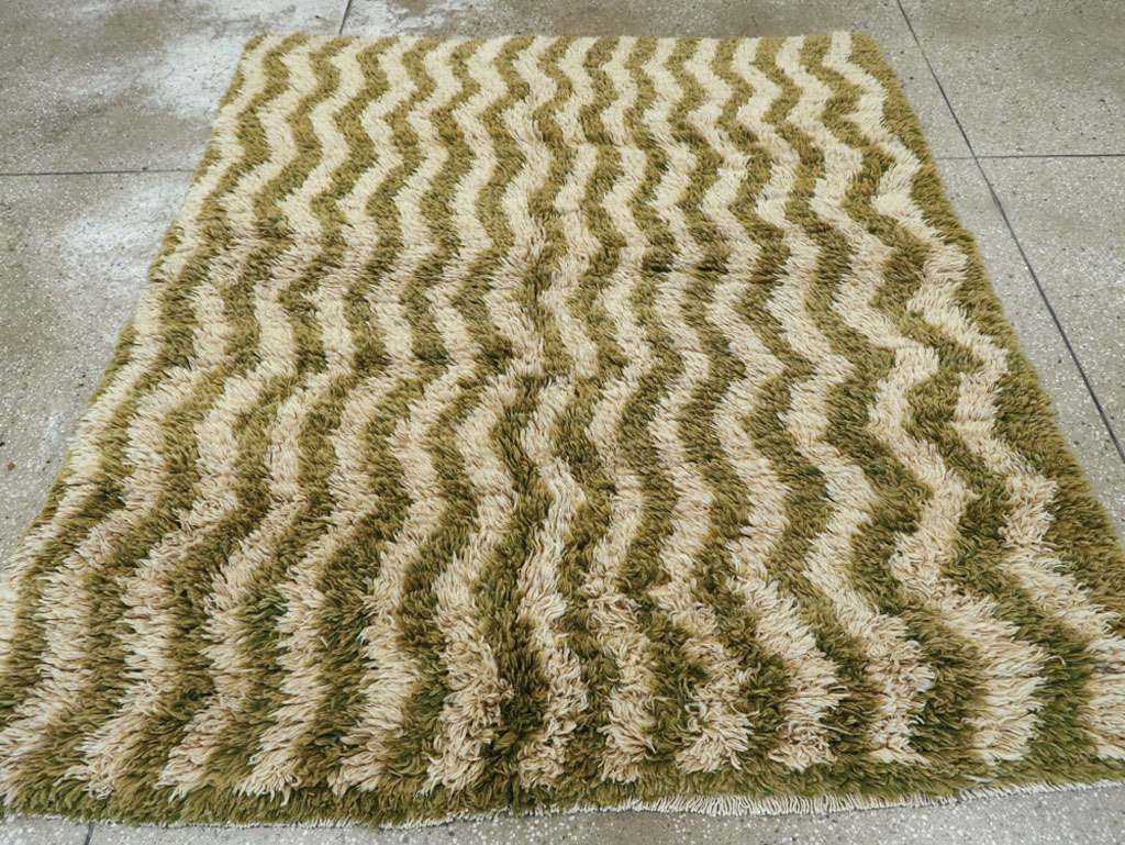 Vintage Turkish Tulu Rug, No.12292 - Staging