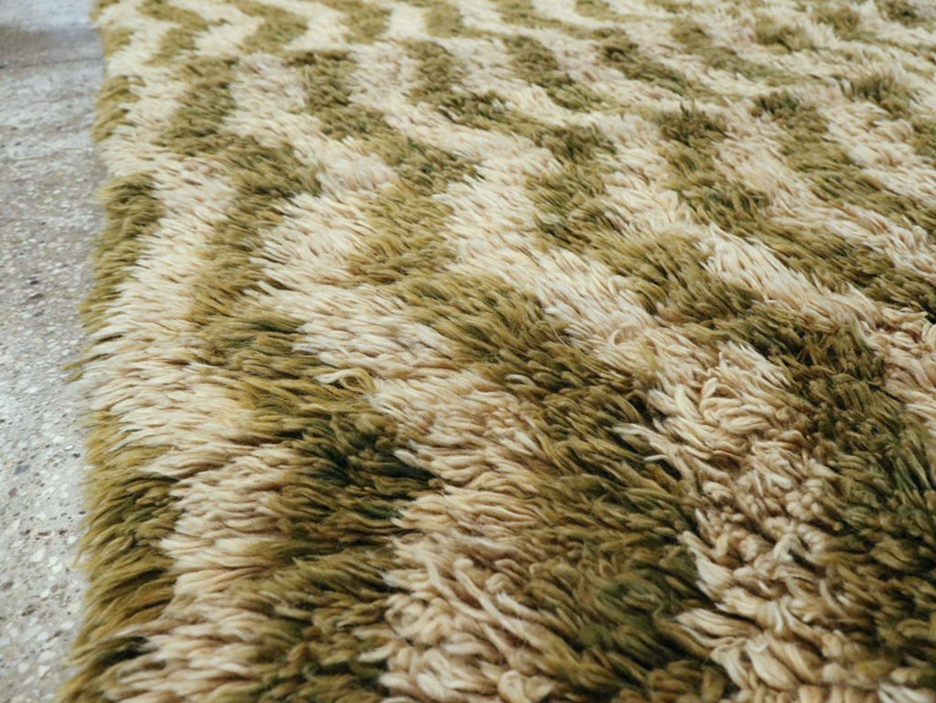 Vintage Turkish Tulu Rug, No.12292 - Staging