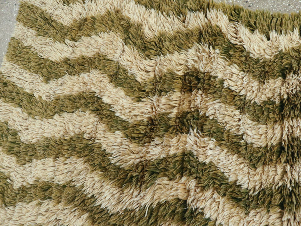 Vintage Turkish Tulu Rug, No.12292 - Staging