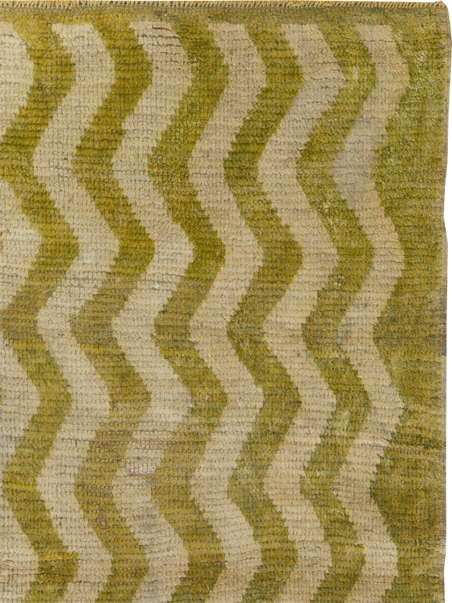 Vintage Turkish Konya Throw Rug, No.12297 - Staging