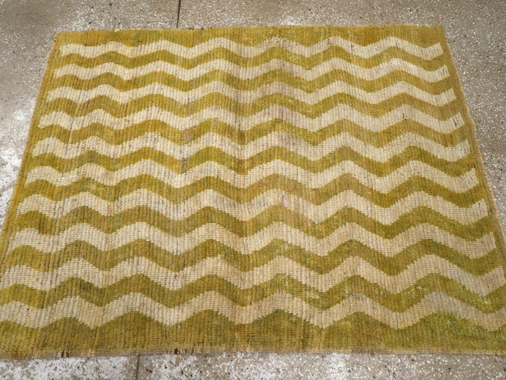 Vintage Turkish Konya Throw Rug, No.12297 - Staging