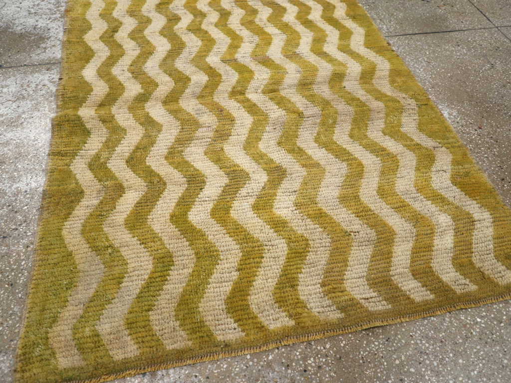 Vintage Turkish Konya Throw Rug, No.12297 - Staging