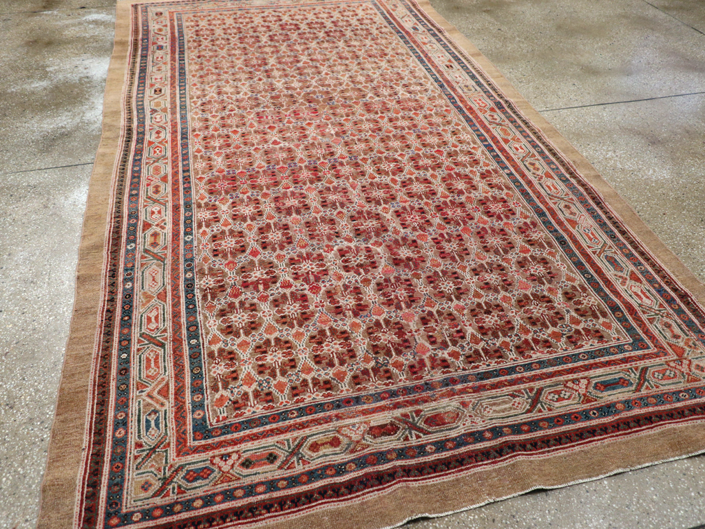 Antique Serab Gallery Rug, No.12371 - Staging