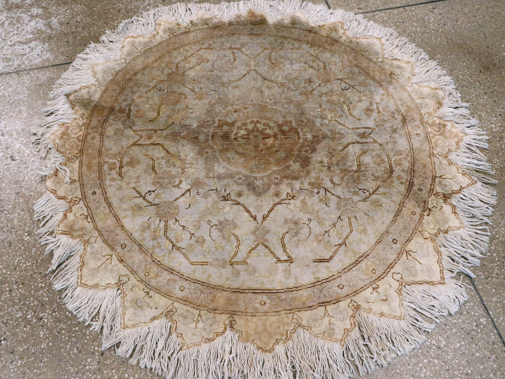 Vintage Turkish Sivas Rug, No.12432 - Staging