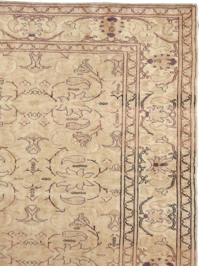Vintage Turkish Sivas Carpet, No.12459 - Staging