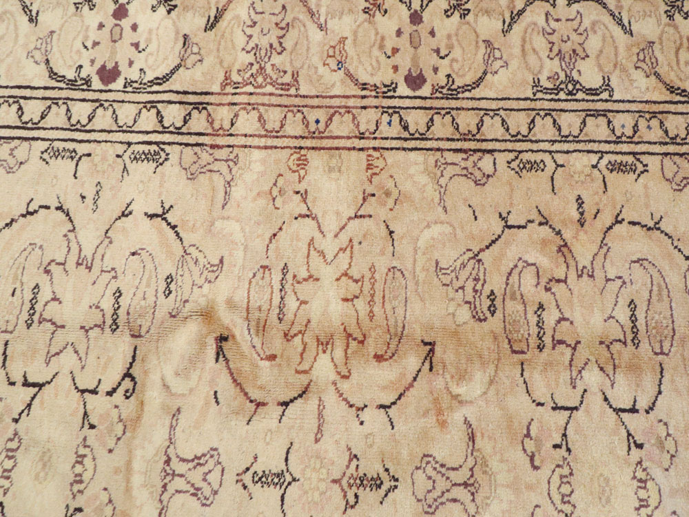 Vintage Turkish Sivas Carpet, No.12459 - Staging