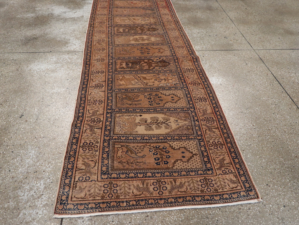 Vintage Turkish Sivas Runner, No.12460 - Staging