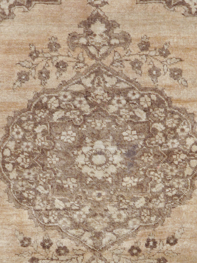 Antique Persian Tabriz Rug, No.12477 - Staging