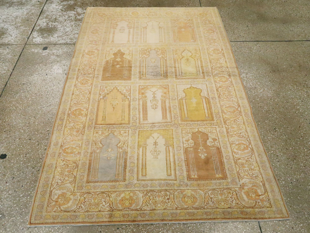 Vintage Turkish Sivas Rug, No.12481 - Staging