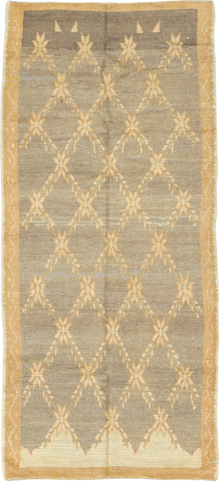Vintage Turkish Anatolian Rug, No.12501 - Staging