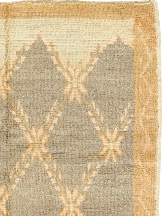Vintage Turkish Anatolian Rug, No.12501 - Staging