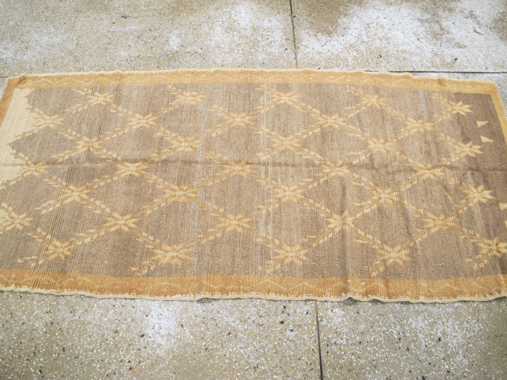 Vintage Turkish Anatolian Rug, No.12501 - Staging