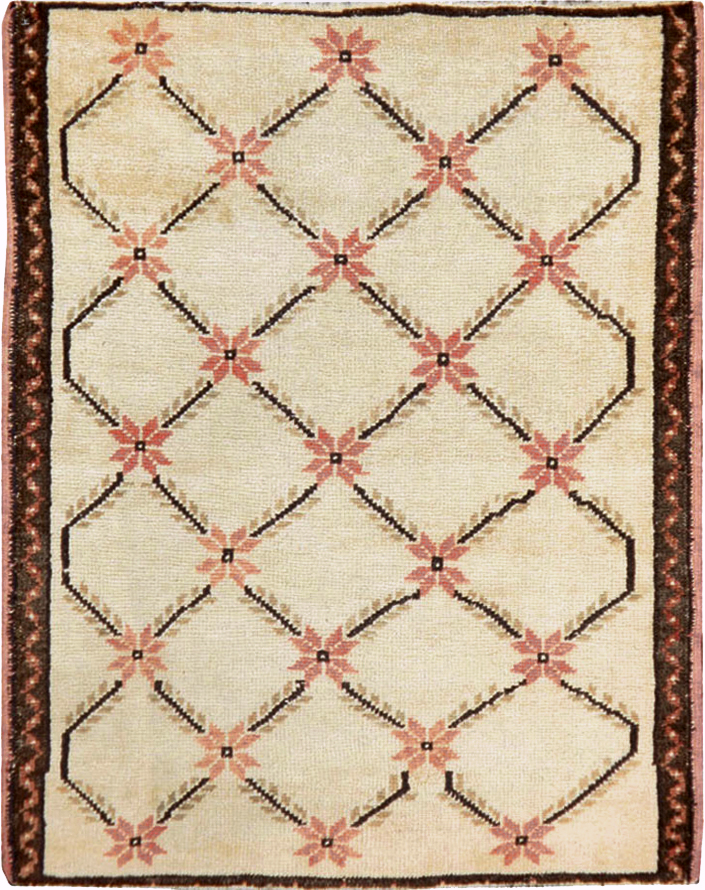 Vintage Turkish Anatolian Rug, No.12504 - Staging