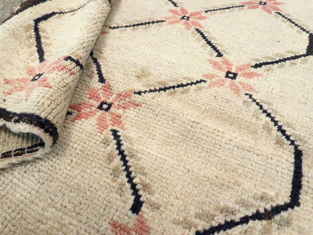 Vintage Turkish Anatolian Rug, No.12504 - Staging