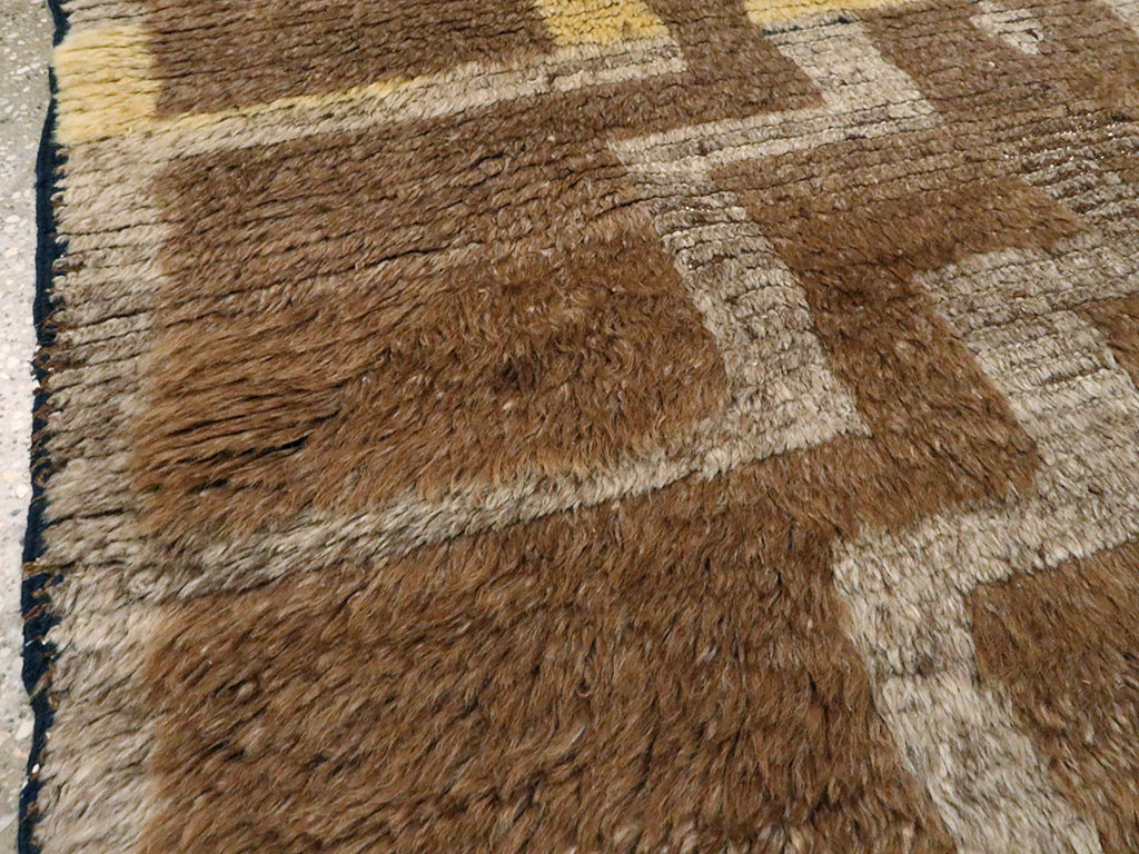 Vintage Turkish Tulu Rug, No.12541 - Staging