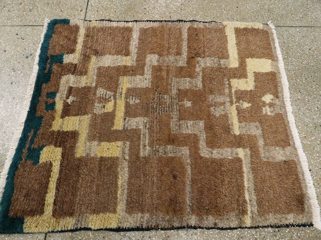 Vintage Turkish Tulu Rug, No.12541 - Staging