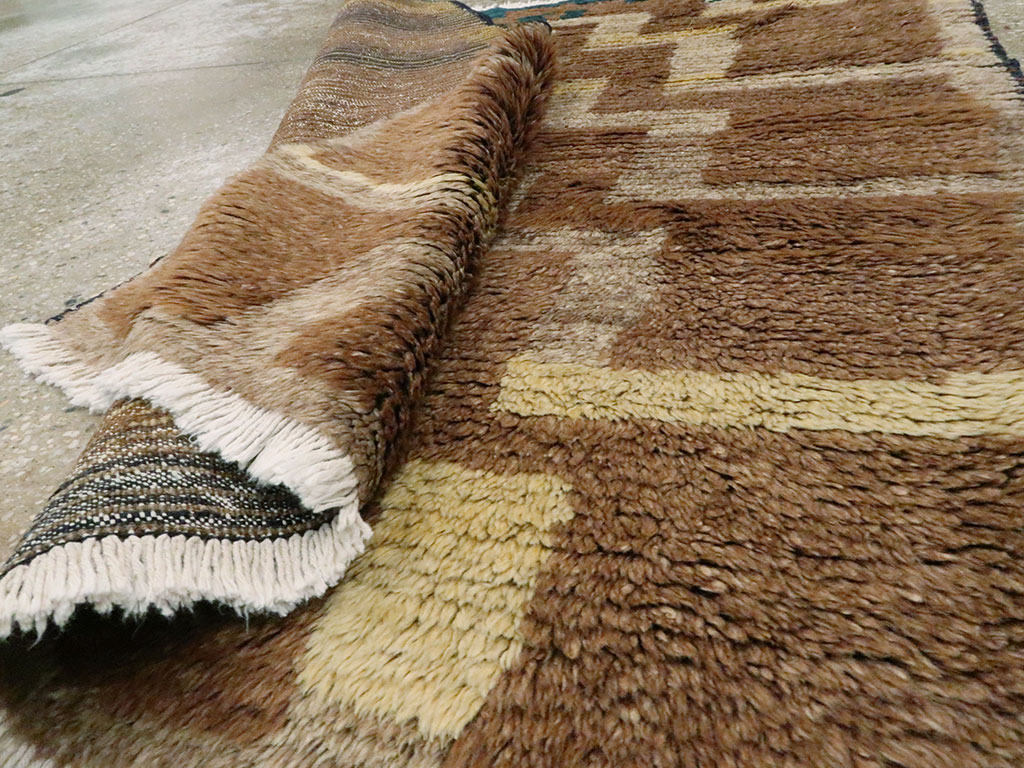 Vintage Turkish Tulu Rug, No.12541 - Staging