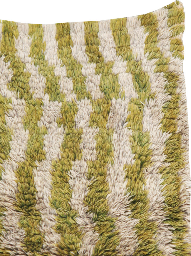 Vintage Turkish Tulu Rug, No.12543 - Staging