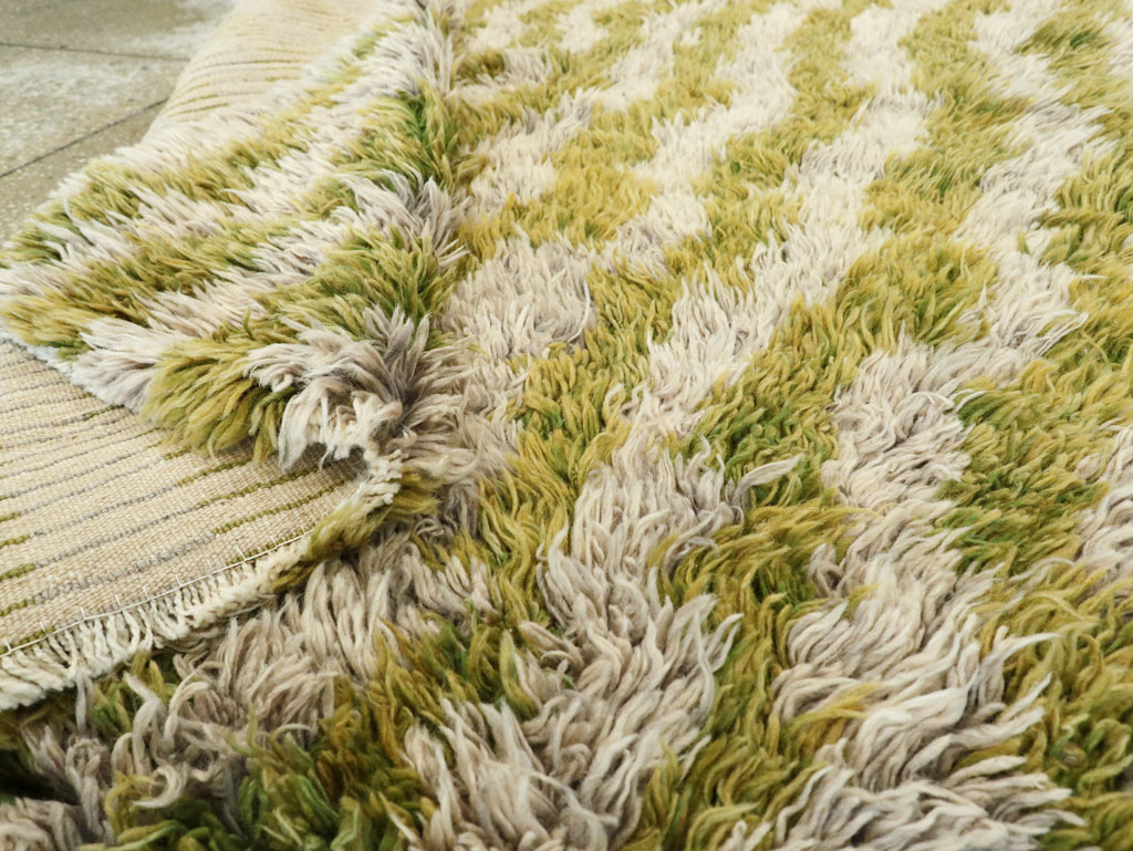 Vintage Turkish Tulu Rug, No.12543 - Staging