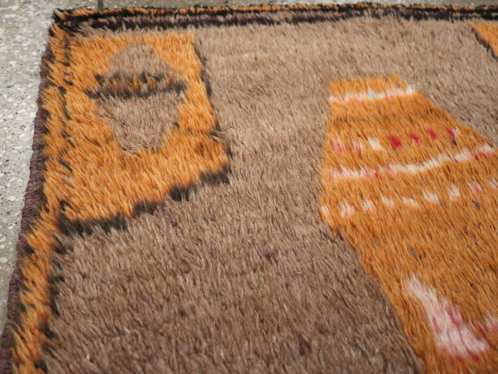 Vintage Turkish Konya Rug, No.12547 - Staging