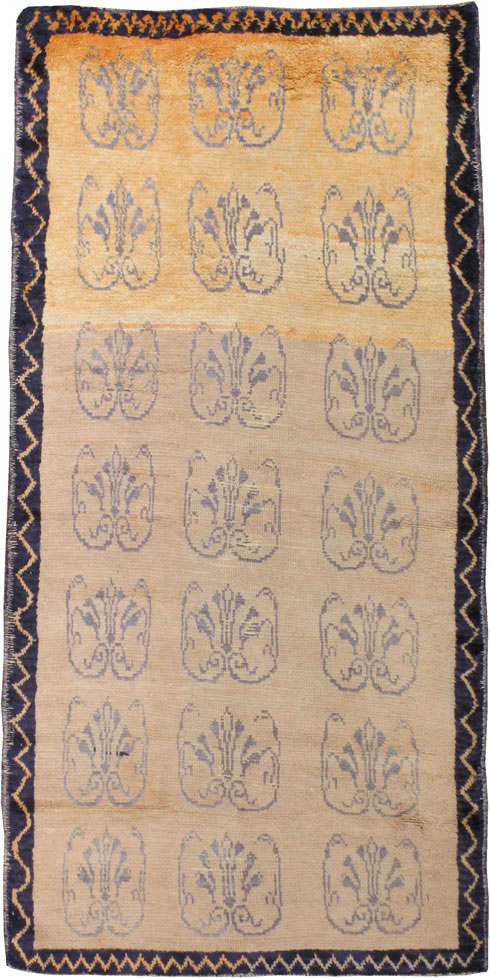 Vintage Turkish Konya Rug, No.12562 - Staging