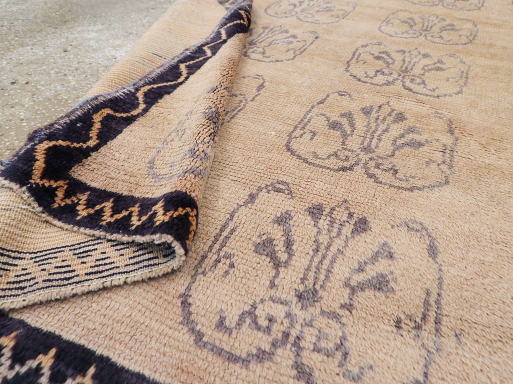 Vintage Turkish Konya Rug, No.12562 - Staging