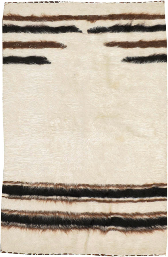 Vintage Turkish Mohair Rug, No.12573 - Staging