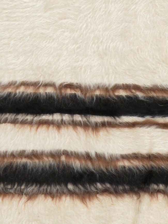 Vintage Turkish Mohair Rug, No.12573 - Staging