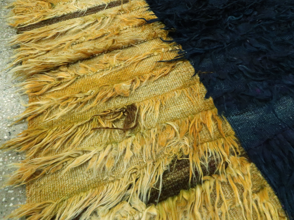 Vintage Turkish Tulu Rug, No.12595 - Staging