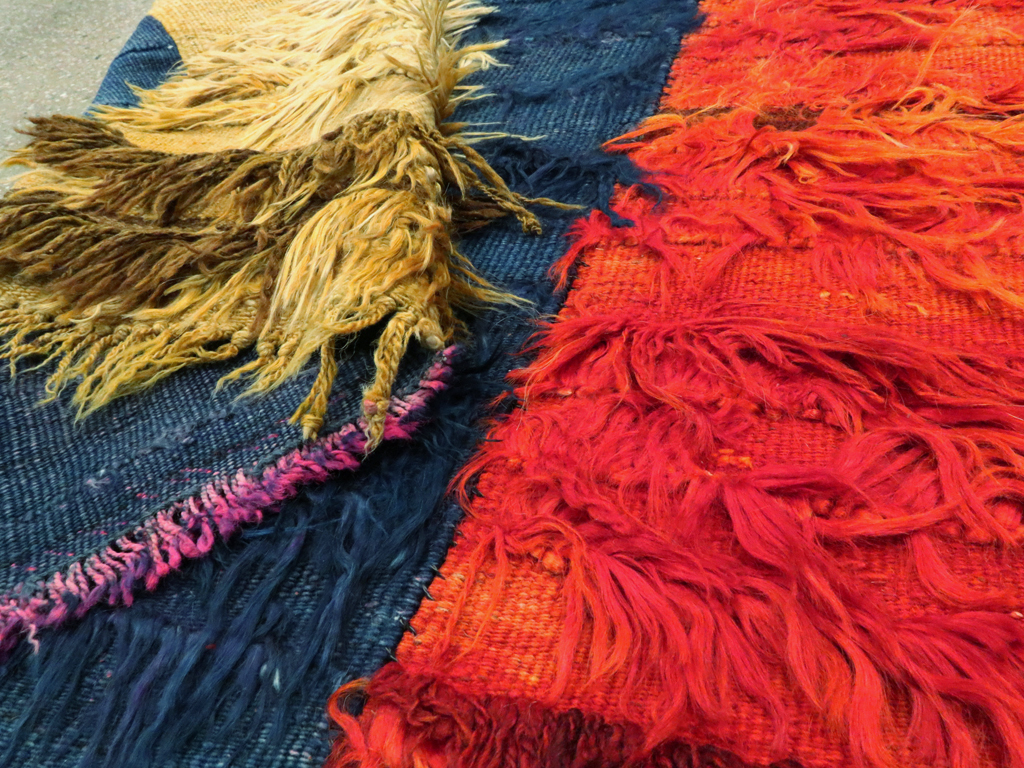 Vintage Turkish Tulu Rug, No.12595 - Staging