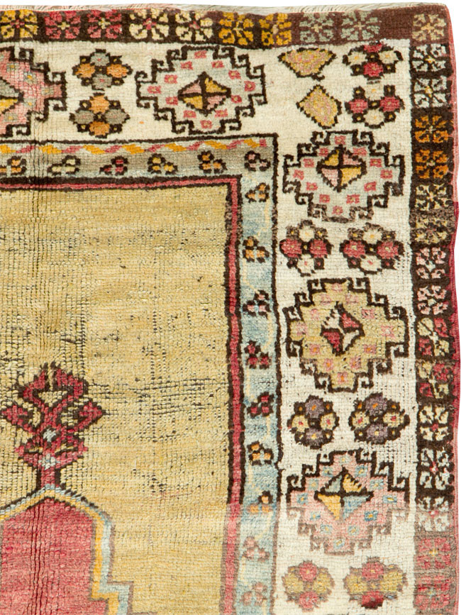 Antique Turkish Anatolian Rug, No.12620 - Staging